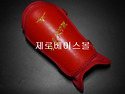 김영재님의 미즈노 오더 풋 가드입니다..