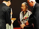 성춘복 선생님 어머니 윤학술 여사 ＜예술가의 장한 어머니상＞ 수상