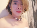 립스틱 짙게 바르고~