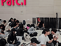 "새벽 4시부터 줄섰어요"…외국인도 5..