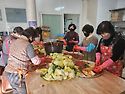감포산중도량 김장하고 밭에 비닐걷기도..