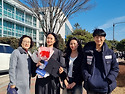 한동대학교 졸업, 손녀 지..