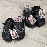 르세라핌 크록스 콜라보 신발 실물 이미지