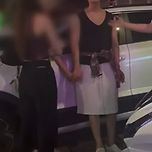 배우 최현욱, 여성과 길거리서 담배 피우다 꽁초 &#39;무단투척&#39;…영상 확산 이미지