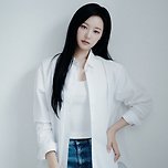 김지원 새 프로필 사진들 이미지