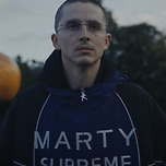 머리 빡빡 깎은 티모시 샬라메 이미지