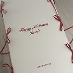 젠틀몬스터&amp;탬버린즈가 특별 제작한 제니 맞춤 생일선물 이미지