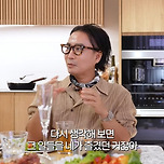 내성적인 조정석이 배우라는 직업을 즐길 수 있었던 이유 이미지