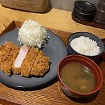 압구정로데오역 카츠바이콘반 이미지