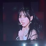 251126 에스파 오사카 콘서트 카리나 전광판 이미지