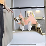 대롱대롱 매달린채 이발 당해도 괜찮은 견종 이미지