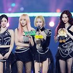 카카오엔터 임직원이 뽑은 베스트 IP &#39;선업튀&#39;·&#39;슈퍼노바&#39;·&#39;핑계고&#39; 이미지