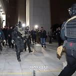 속보]윤 대통령 “계엄 해제할 것…국회 요구 수용” 이미지