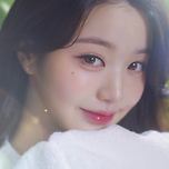 &#39;20세&#39; 장원영, &#39;100억 몸값&#39; 변우석 안 부럽다…올해만 광고 11개 브랜드 추가 계약 이미지