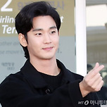 &#34;김수현 요구로 밤새 배드민턴장 만들어&#34;…태국서 갑질 폭로 나와 이미지