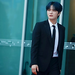 “귀신보다 무서운 건 사생팬”… 김재중, 공포 토크쇼서 털어놓은 사연 이미지