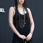 제니 흡연에 스태프 &#34;금연 장소 아냐, 계속 사과&#34;…사칭 주장도 이미지