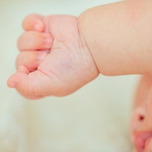 &#34;아이 좋다&#34; 불법 입양해놓고 숨지자 밭에 암매장… 20대 커플 구속 기소 이미지