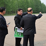 ﻿“덜 돼먹고 자격 없어” 北김정은, 간부 대놓고 질책…왜? 이미지