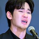 김수현 살리기 나선 팬덤, 은밀한 움직임 판때기 바꿀까? 이미지