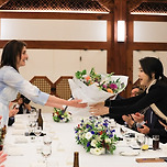 &#34;국회 안오고 김여사 생일파티&#34; 이미지