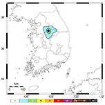 한밤 잠 깨운 충주 지진…&#39;규모4.2&#39; 전국 문자 뒤→&#39;규모3.1&#39; 조정 이미지