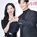 김수현 수난시대..김새론→김지원까지 &#39;빛삭&#39; SNS가 뭐길래! (Oh!쎈 이슈) 이미지