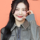 "가수 의견 묵살" vs "스태프 배려 부족"…SM 향한 조이 불만 표출에 '갑론을박' 이미지