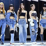 르세라핌, &#39;가창력 논란&#39; 후 당당 라이브…춤은 살살 [엑&#39;s 현장] 이미지