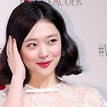 &#34;그곳에선 행복하길&#34; 설리 사망 6주기… 스물다섯에 진 꽃 이미지