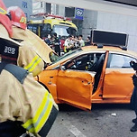 [속보]시청역 참사 이틀만에…국립중앙의료원 차량 돌진, 2명 부상 이미지