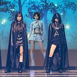 &#34;에스파 옆에 저 여자 누구야?&#34; 술렁이더니…극찬 쏟아졌다 [연계소문] 이미지