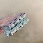 나는 이상하게 폰사는 것보다 폰케이스 사는게 더 좋음 이미지