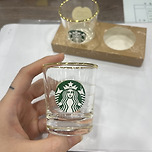 과장님이 자기집소주잔 넘이쁘다고 크리스마스 선물로주심.. 이미지