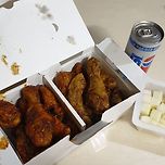 테이블 덕분에 치킨 뜯었습니다 이미지