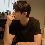 변우석 꾸안꾸 남친룩 사복패션 이미지