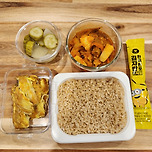 다들 조금 먹네... 이미지