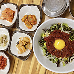 오늘 점심 한우 육회비빔밥ㅎ 이미지