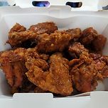 야식으로 먹은 치킨 이미지