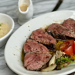 스테이크랑 파스타 이미지