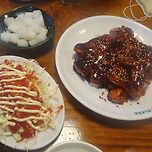 내돈 내산 치킨먹기 이미지