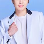 Suga 이미지