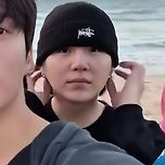 나는 네 옆의 첫 번째 눈송이처럼 떨어질 것이다. S❤️‍🔥GA 👑 이미지