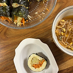키토김밥 + 김치콩나물국 이미지