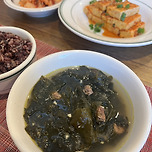 미역국 한사발 할텨? 두부부침도 있엉 이미지