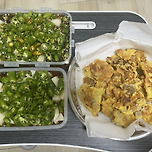 양파짱아찌! 동태전! 김치찜! 찜닭! 이미지