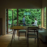 바깥은 한창 여름이야 🌿 여름 향기 물씬 나는 인테리어 이미지