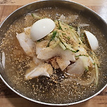 진짜 훌륭한 술 안주...gif 이미지