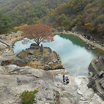 지리산 청학동의 초딩들 가을소풍! 경치가 넘 좋았다 원시시대 인류변천 사며 신비로운 유물들에 경탄하며 보낸 뜻깊은 하루!! 이미지