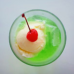 더벤티 메론소다 이미지